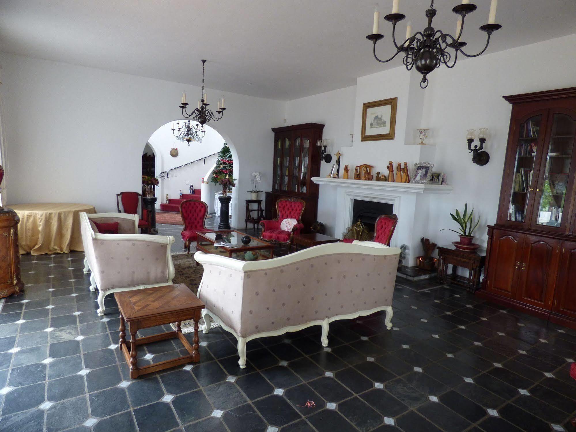 Capital House Boutique Hotel Преторія Екстер'єр фото